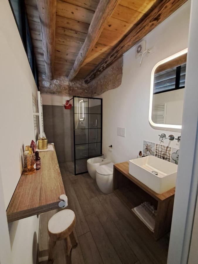 B&B La Corte22 Caprino Veronese Exterior foto